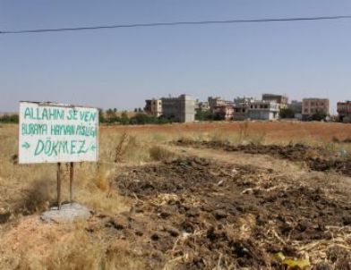 Uyarı Levhalarının Umursanmaması, Mağduriyet Yaşayan Vatandaşı Çileden Çıkarıyor