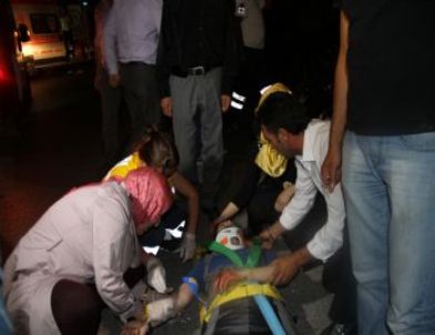 Ankara'da Trafik Kazası: 13 Yaralı