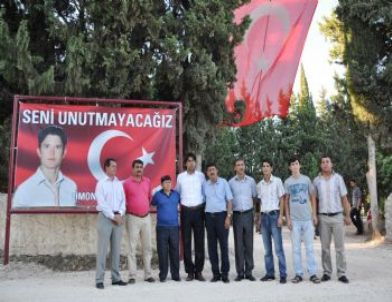 Foça Belediyesi’nden Mersin’deki Şehit Ailesine Ziyaret