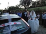 DÜĞÜN KONVOYU - Şaşkın Damat, Gelin Evini Bulamadı