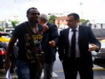 EMANUEL - Emmanuel Emenike Adliyede