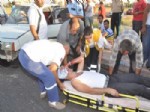NAKKAŞ - Kamyonet Otomobille Çarpıştı: 4 Yaralı