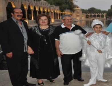 Ünlü Sanatçı İbrahim Tatlıses'in Yeğeni Sünnet Oldu