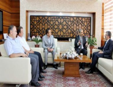 Zile Belediye Başkanı Lütfi Vidinel, Doğan Ürgüp’ü Ziyaret Etti