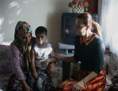 AK Parti'li Hotar, Malatya’da Dezavantajlı Aileleri Ziyaret Etti