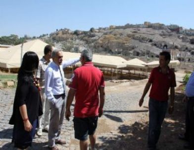 Haleplibahçe ve Topçu Meydanı’nda Temel Atma Heyecanı