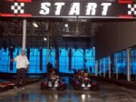 KAŞÜSTÜ - Çevreci Go Kart Araçları Cevahir Outlet’de