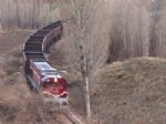YARBAŞı - Malatya'ya Giden Bir Yük Treninin Geçişi Sırasında      Meydana Gelen Patlamada Bazı Vagonlar Raydan Çıktı