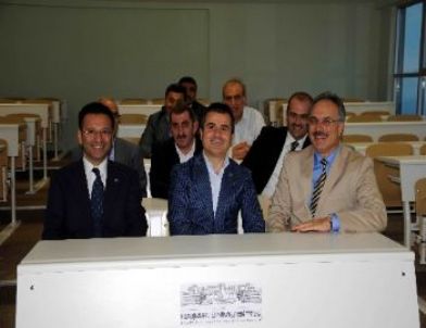 Canik Başarı Üniversitesi Kapılarını İftarla Açtı