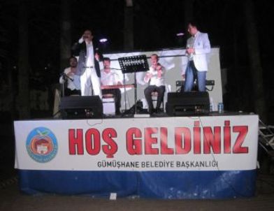 Gümüşhane Belediyesinin Tasavvuf Müziği Konseri Yoğun İlgi Gördü