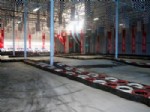 KAŞÜSTÜ - Karadeniz'in En Büyük Kapalı Go-Kart Pisti Cevahir Outlet'te Hizmete Girdi