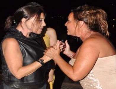 Perihan Savaş ve Nebahat Çehre Hasret Giderdi