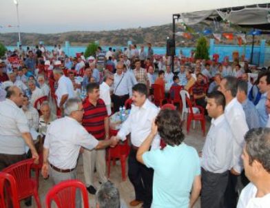 Ak Parti Kula İlçe Teşkilatından İftar Yemeği