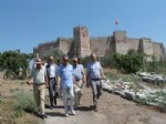 AYHAN BOYACı - Bakan Günay Ayasuluk Kalesinde İncelemelerde Bulundu