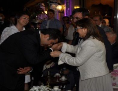 Bakanlar Kız İstemeye Gitti