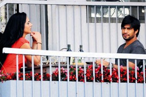 Çapkın futbolcu, daldan dala konmaya devam ediyor...