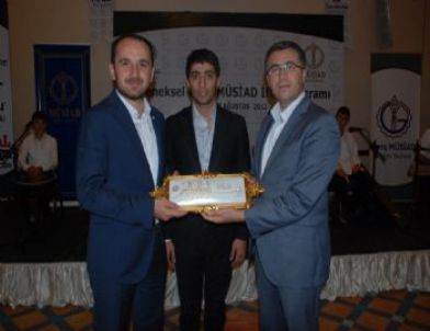 'Her Kesimden Vatandaşımıza Yeni Haklar Kazandırıyoruz'