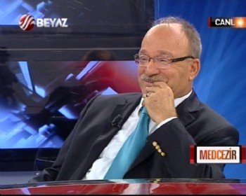 Nagehan Alçı'yla baş edemeyince etmedik hakaret bırakmadı...