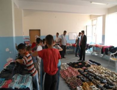 Kıyafet Dağıtıldı