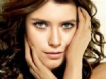Beren Saat Sırbistan'da Kapak oldu!