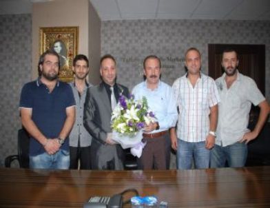 Doğan'dan Kuaförlere Teşekkür