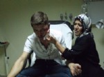 Havai Fişek Canından Ediyordu