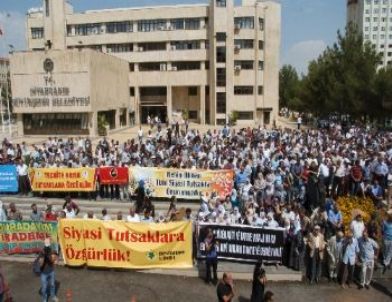 BDP’li Emine Ayna: Biz Zaten Tarafız