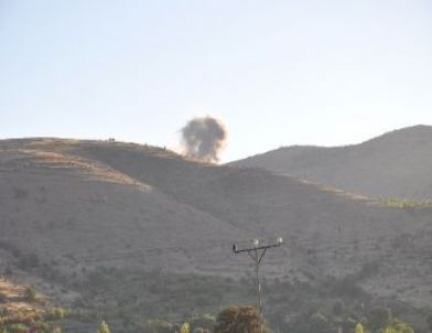 Afyonkarahisar'da Araziden Toplanan El Bombaları İmha Edildi