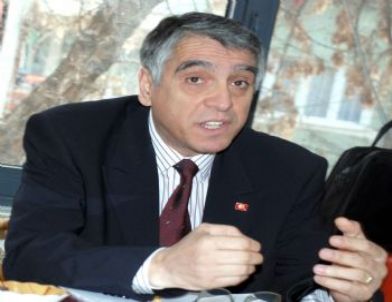CHP'den İhraç Edilen İlçe Başkanı Geri Döndü