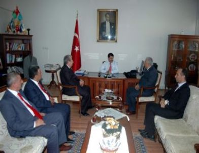 Muhasebecilerden Vali Şahin’e Ziyaret