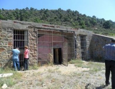 Elbeyli'deki Yer Altı Mezarında Tadilat Başlıyor