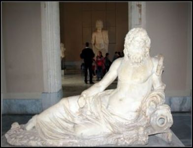 Jandarmaya Tarihi Eser Satmaya Çalışan Kaçakçılar Yakalandı