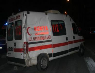 Konya’da Tırla Ambulans Çarpıştı