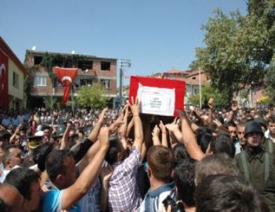 Balıkesir'deki Şehit Cenazesi