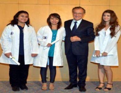 ESOGÜ’lü Hekim Adayları Beyaz Gömleklerini Giydi