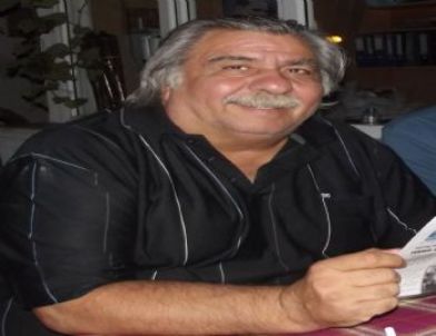 Türk Halk Müziği Sanatçısı Arif Sağ Açıklamalarda Bulundu
