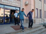 Yabancı Uyruklu Beş Hırsız Yakalandı