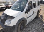 Afyonkarahisar'da Trafik Kazası: 1 Ölü, 2 Yaralı Haberi