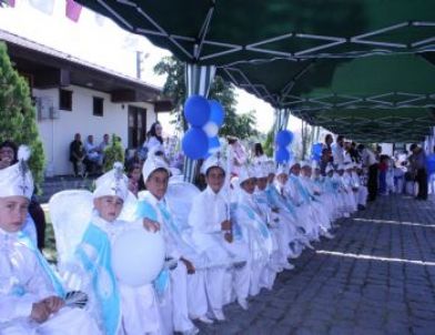 Erkekliğe İlk Adımı Attılar