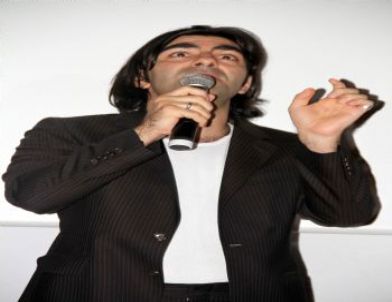 ‘Cennetteki Çöplük’ün Türkiye Prömiyeri Adana’da Yapıldı