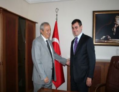 Devrek’in Yeni Kaymakamı Akbay Göreve Başladı