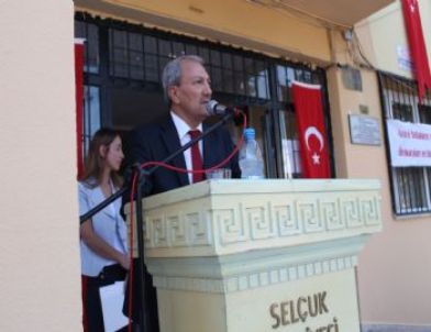 Selçuk’ta İlköğretim Haftası Kutlamaları