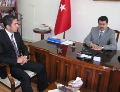 Chp'lilerden Vali Vasip Şahin'e Hayırlı Olsun Ziyareti