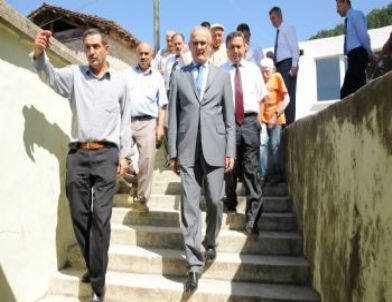 Başkan Yılmaz, Atakum'da Mahalleleri Gezdi