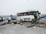 Denizli'de Yolcu Otobüsü İle Midibüs Çarpıştı: 2 Ölü, 20 Yaralı