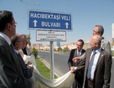 Nevşehir’de Hacıbektaş Veli Bulvarı ve Ahi Evran Caddesi Açıldı