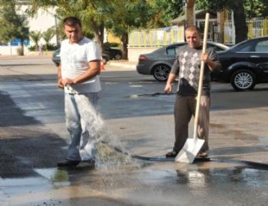 Yenişehir, Okulların Bakım ve Onarım Çalışmalarını Sürdürüyor