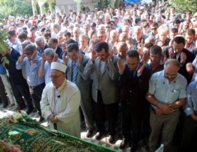 Aydınlı İşadamı Mehmet Tuncer Son Yolculuğuna Uğurlandı