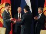 CELALABAD - Putin, Kırgız Liderle 15 Yıllık Askeri Üs Anlaşması İmzaladı