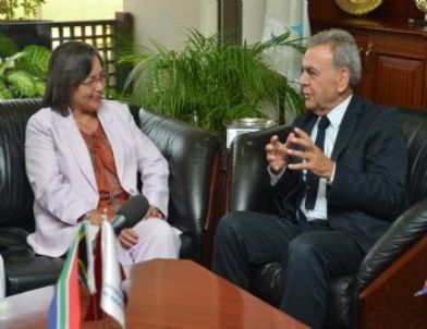 Cape-town-izmir Dostluğu